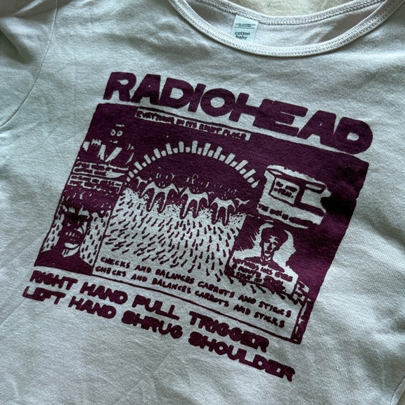 Radiohead band tee Graphic Crop Top - pink and Purple - Picture 3 of 5